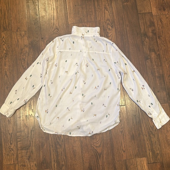 Old Navy Women Button down shirt - Picture 5 of 6